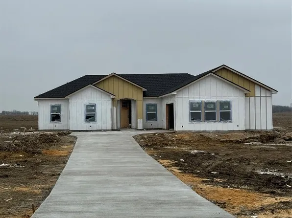 420 Chambers Creek Trl, Alvarado, TX 76009