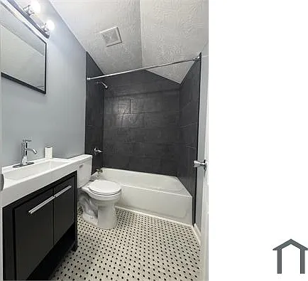 1439 S 32nd St #2 — Photo 6