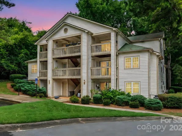 1052 Churchill Downs Ct APT C, Charlotte, NC 28211