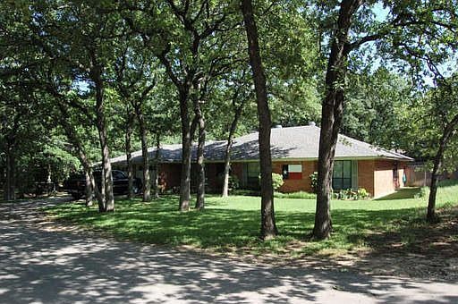 1st image of 5606 Trail Lake Dr