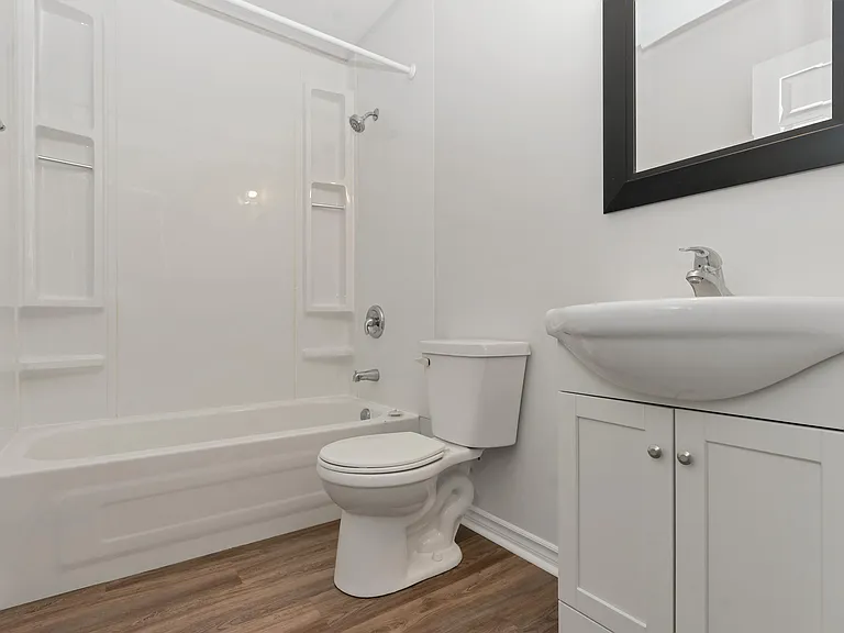 12 Colborne St E #206 — Photo 14