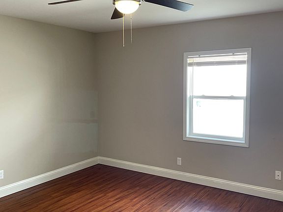 3rd image of 1001 Hamilton Ave #B