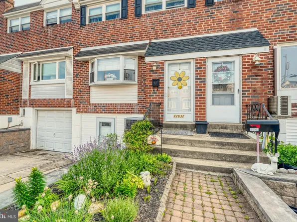 12632 Biscayne Dr, Philadelphia, PA 19154