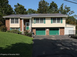 676 Sheehan Rd, Mehoopany, PA 18629