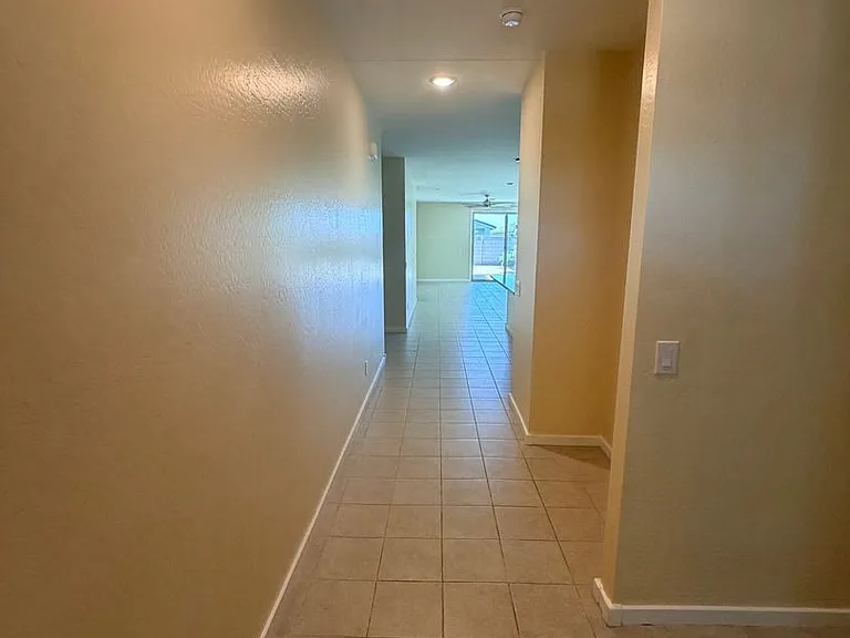 12571 W Country Club Trl — Photo 10