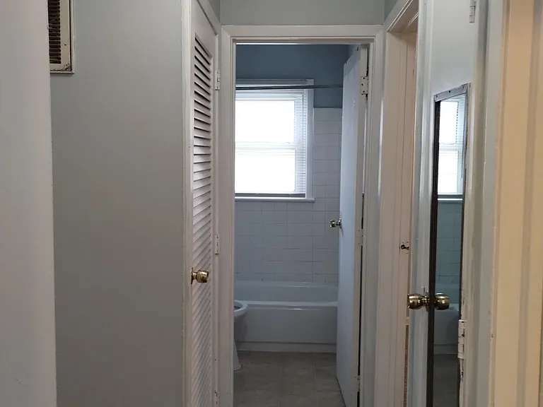 4404 Annapolis Ave — Photo 7