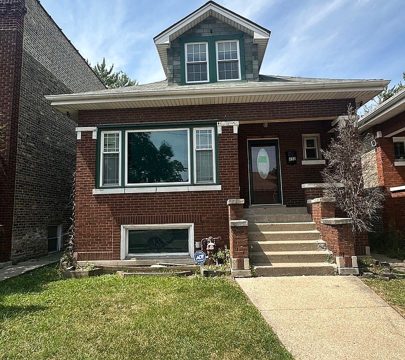 1st image of 1652 N Laramie Ave