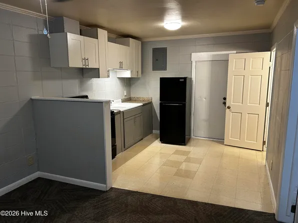 111 Morton St #5, Jacksonville, NC 28540