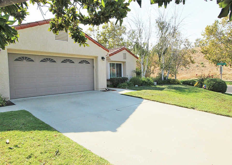 15712 Sophomore Ct, Moorpark, CA 93021 | Zillow
