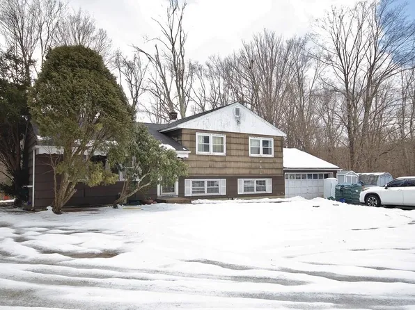 3 White Road, Putnam Valley, NY 10579