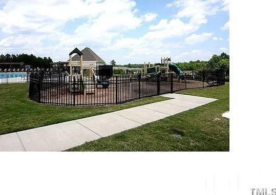 445 Christian Creek Pl — Photo 7