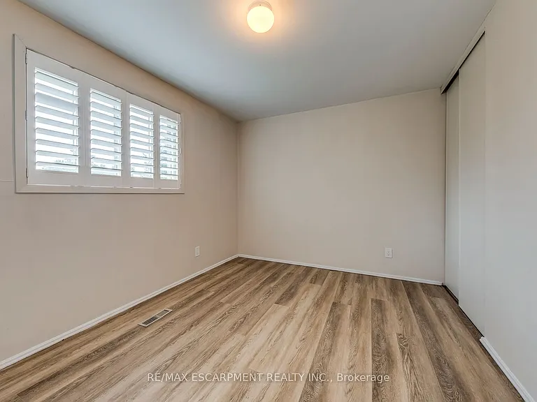 1236 Grange Rd — Photo 24