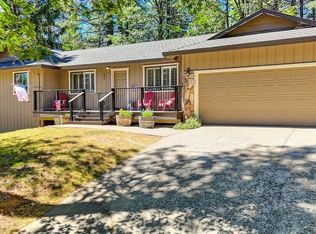 5641 Sierra Springs Dr, Pollock Pines, CA 95726