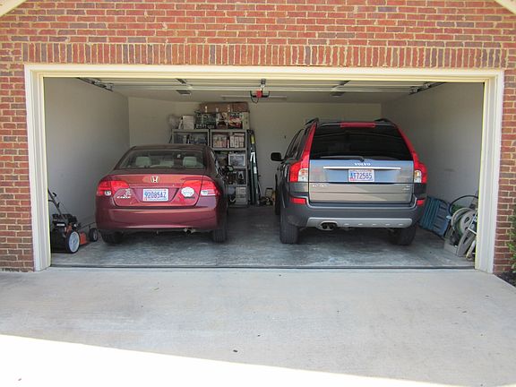 Spacious garage