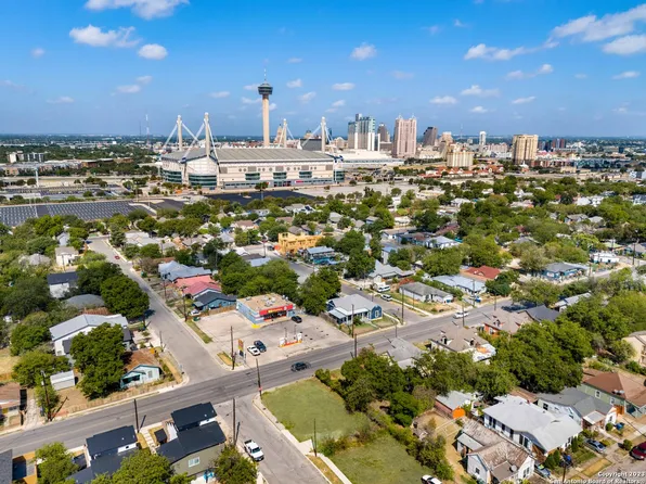 530 S HACKBERRY ST LOT 64, San Antonio, TX 78203