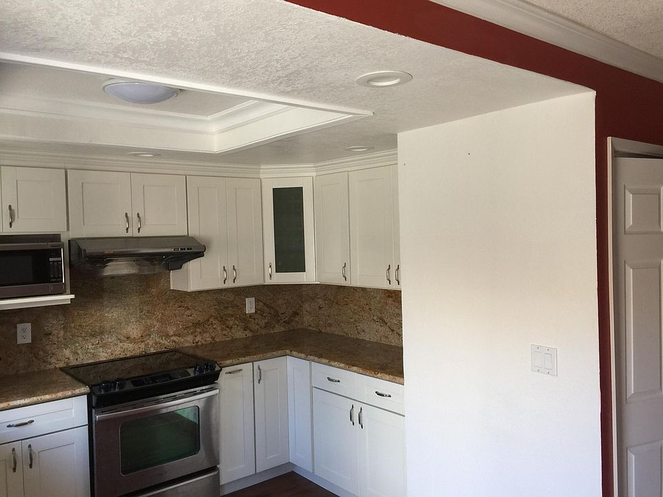 1st image of 3157 Payne Ave