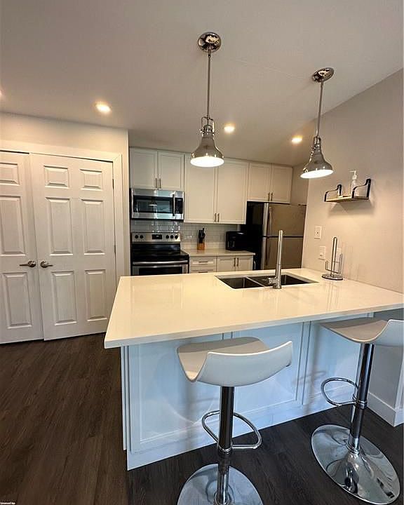 1st image of 21 Dawson Dr #76