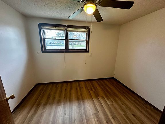 2nd image of 1058 Morningside Dr #D