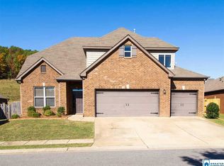 6704 Southern Trace Cir, Leeds, AL 35094