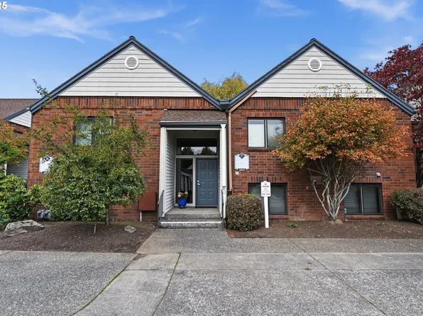 14843 NE Sacramento St Unit 118, Portland, OR 97230
