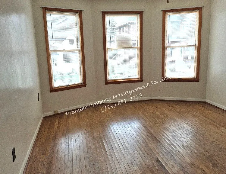 399 New York Ave #2 — Photo 2