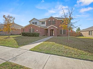 728 Jewelflower Dr, Desoto, TX