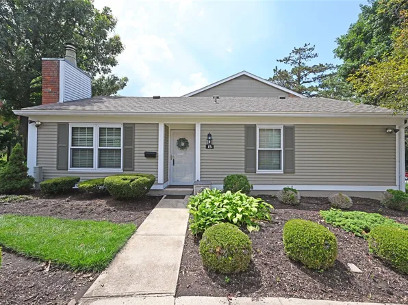 15 Applewood Dr, Fairfield, OH 45014