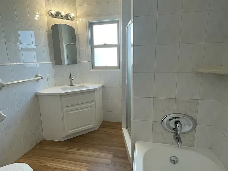 8214 S 3rd Ave — Photo 5