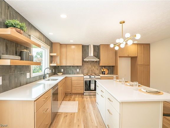 5th image of 4567 Rex Lake Dr