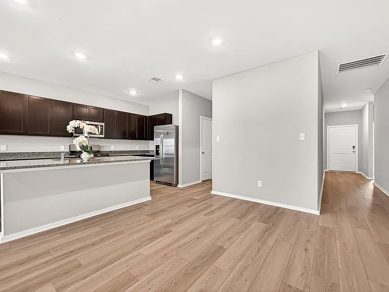 5330 Buffalo Grass Ln — Photo 12
