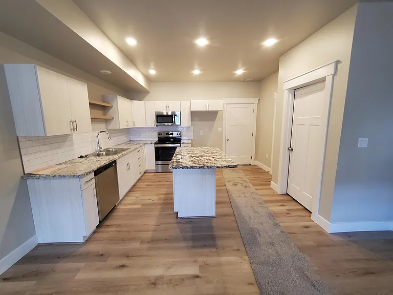 359 N 3 W #802 — Photo 3
