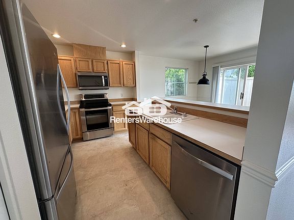 5th image of 6611 S 238th Pl APT J101