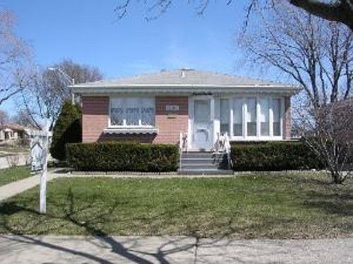 1st image of 4945 N Ozanam Ave