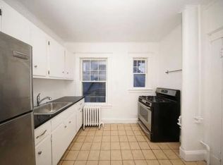 32-17 146th St #2, Flushing, NY 11354