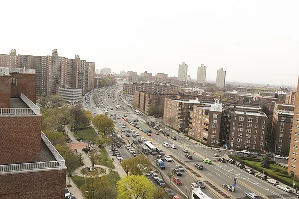 Rented by Winzone Realty Inc | media 7