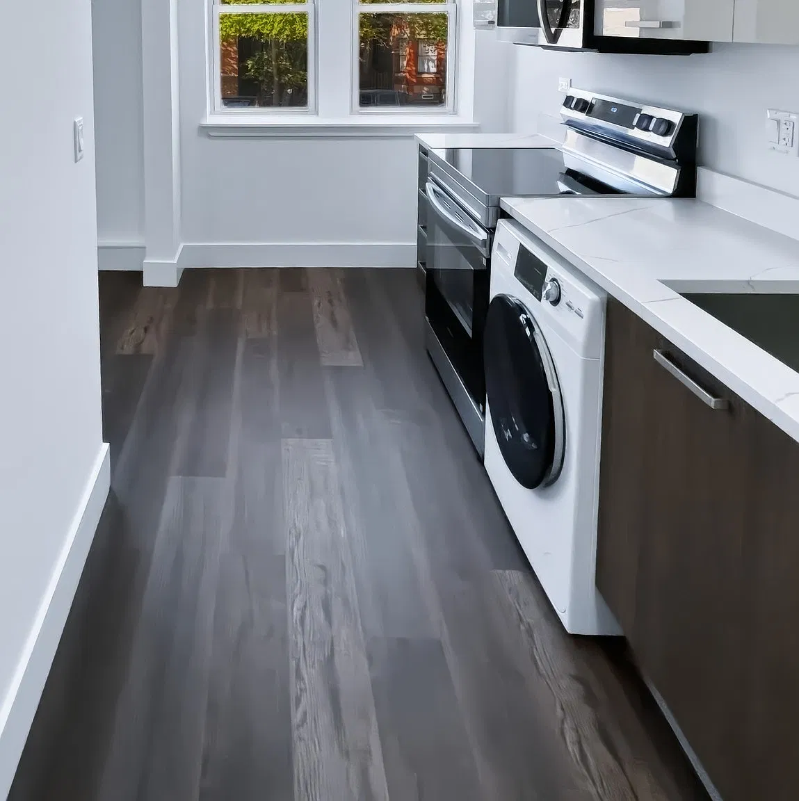 2 bed, $2,595 — Photo 3
