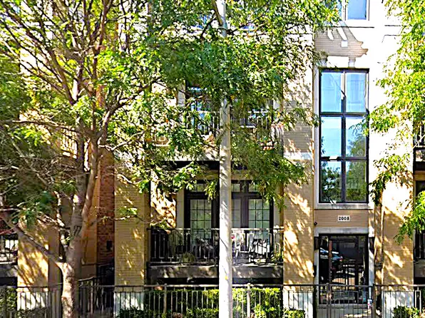 2008 W Erie St APT 2W, Chicago, IL 60612