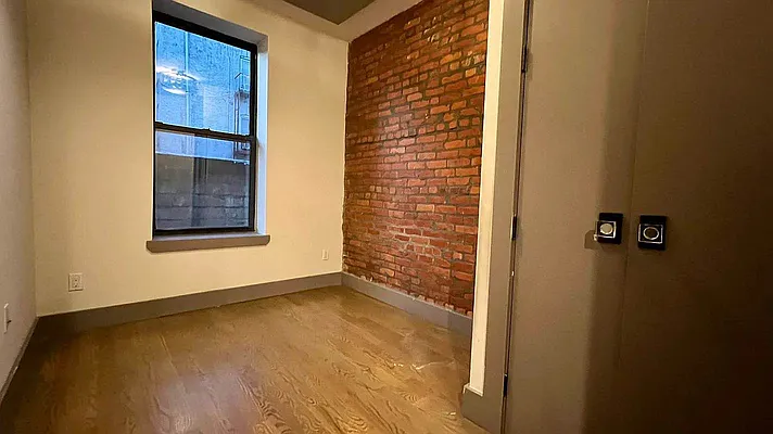 Rented by Prime America Real Estate Inc | media 7