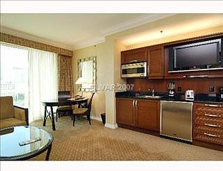 4th image of 145 E Harmon Ave #515