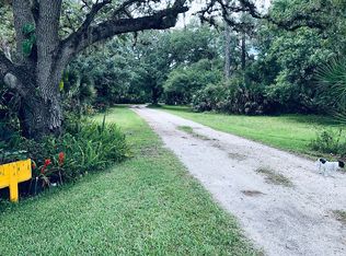 3985 E Venice Ave, Venice, FL 34292