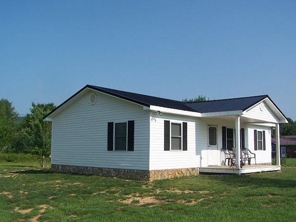 5th image of 202 Jackson Ln