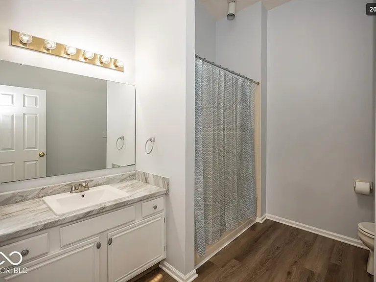 7037 Sea Oats Ln — Photo 13