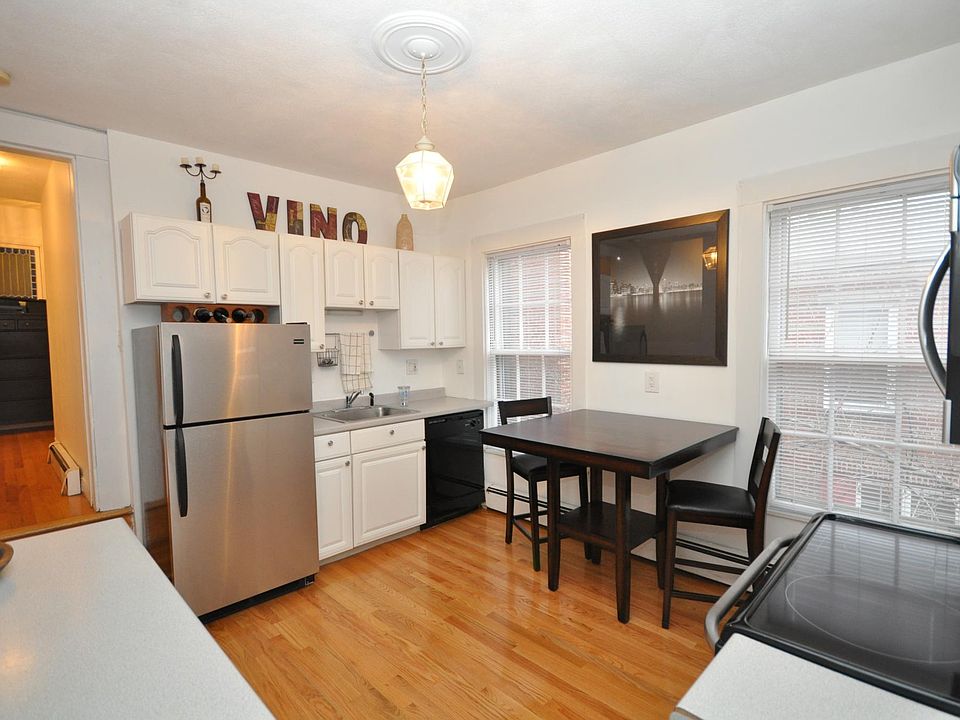 1st image of 37 Union St