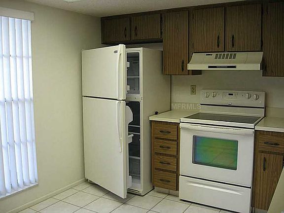 3rd image of 7720 Danube Dr