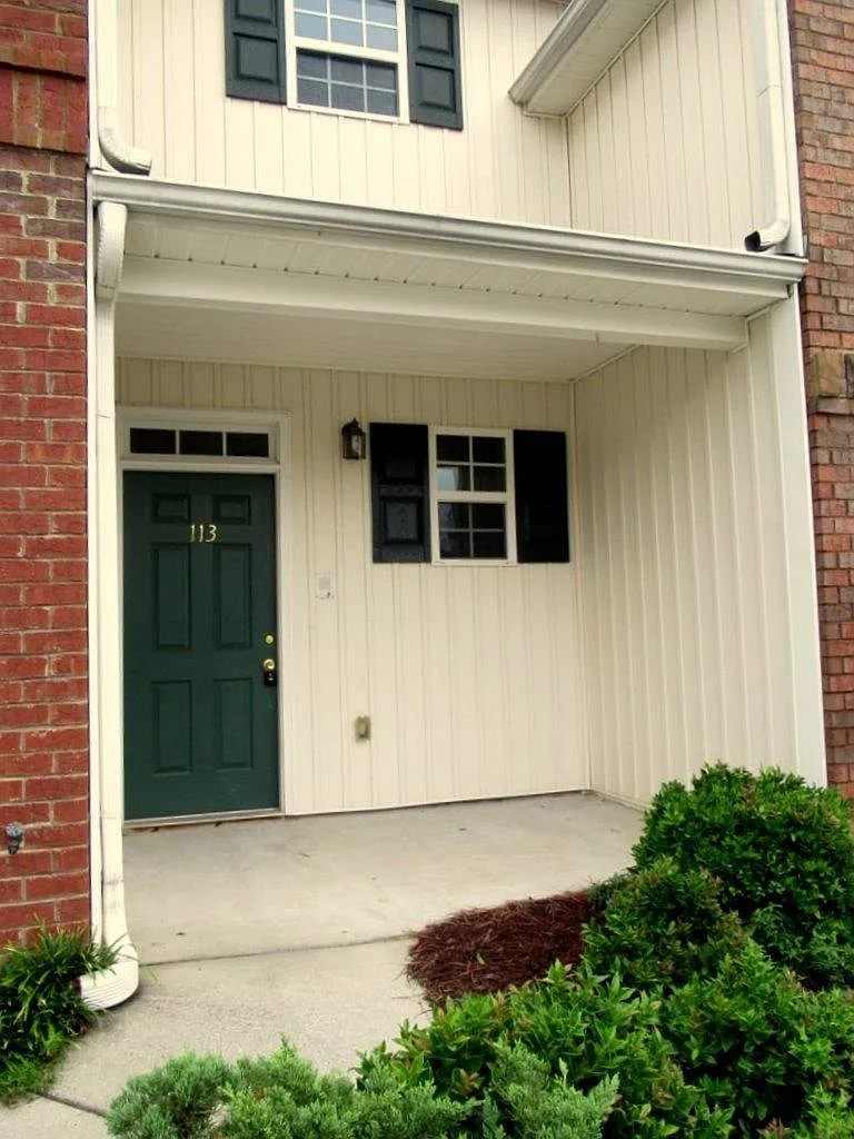 Building Photo - 113 Linton Dr