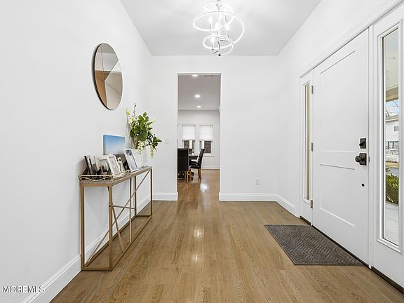 4th image of 505 Laurel Ave