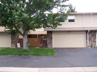 2650 S Vaughn Way APT B, Aurora, CO 80014