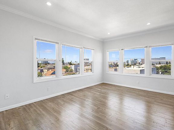 4th image of 1829 6th Ave #304