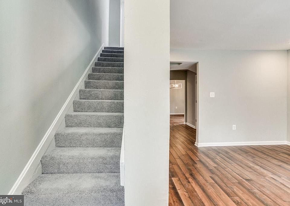 Entry way