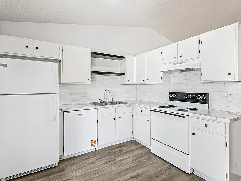 4319 S Elizabeth Ave #4 — Photo 7